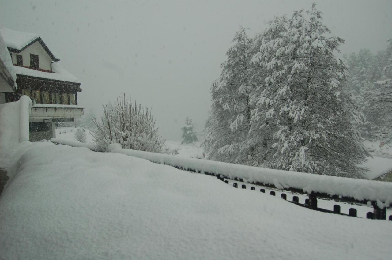 Hotel Lo Sciatore Cotronei Buitenkant foto