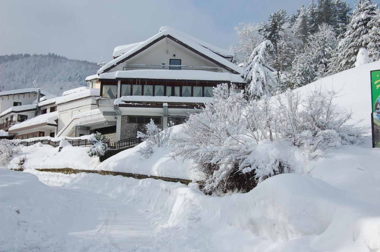 Hotel Lo Sciatore Cotronei Buitenkant foto
