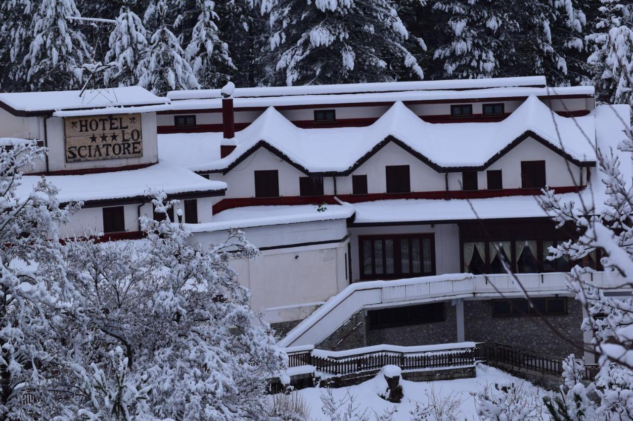 Hotel Lo Sciatore Cotronei Buitenkant foto